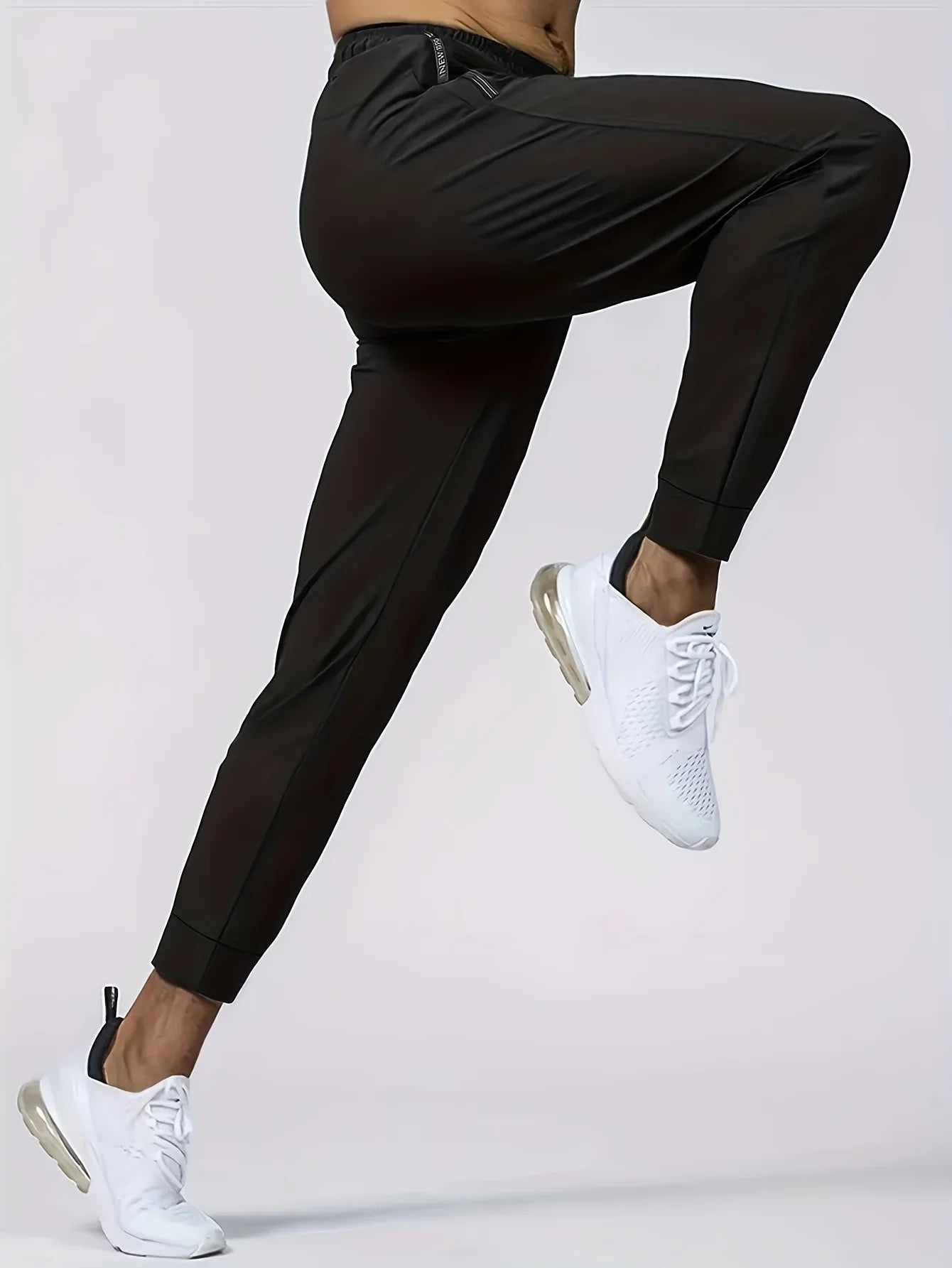 Santo celtic joggers